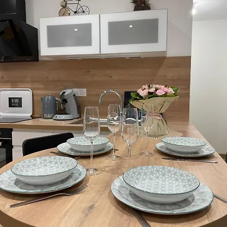 Au Balcon De La Basilique