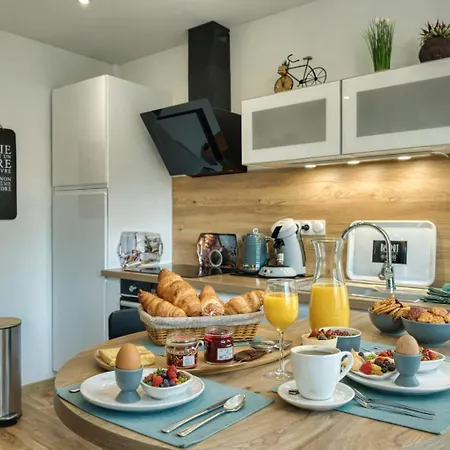 Au Balcon De La Basilique Appartement *